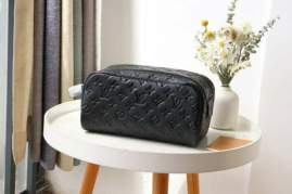 Picture of Louis Vuitton Handbags _SKUfw170898595fw